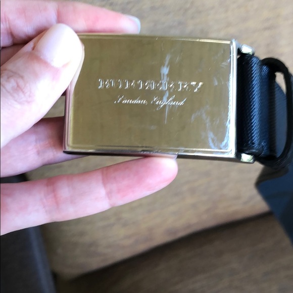 Burberry Belt Size 30 - Picture 5 of 6
